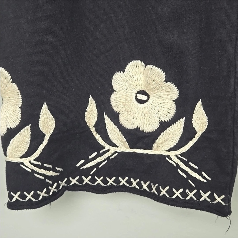 Lucky Brand Black Pants with Cream Embroidery - Picture 4 of 10
